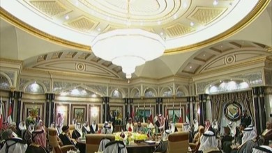 البحرين تمنع طاقم شبكة الجزيرة الإعلامية من تغطية القمة الخليجية قمة خليجية - البحرين تمنع طاقم شبكة الجزيرة الإعلامية من تغطية القمة الخليجية