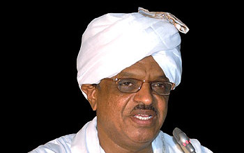 الأمين العام لجهاز المغتربين يتفقد الجالية في أسوان ويفتتح دارها الجديدة كرار التهامى - الأمين العام لجهاز المغتربين يتفقد الجالية في أسوان ويفتتح دارها الجديدة