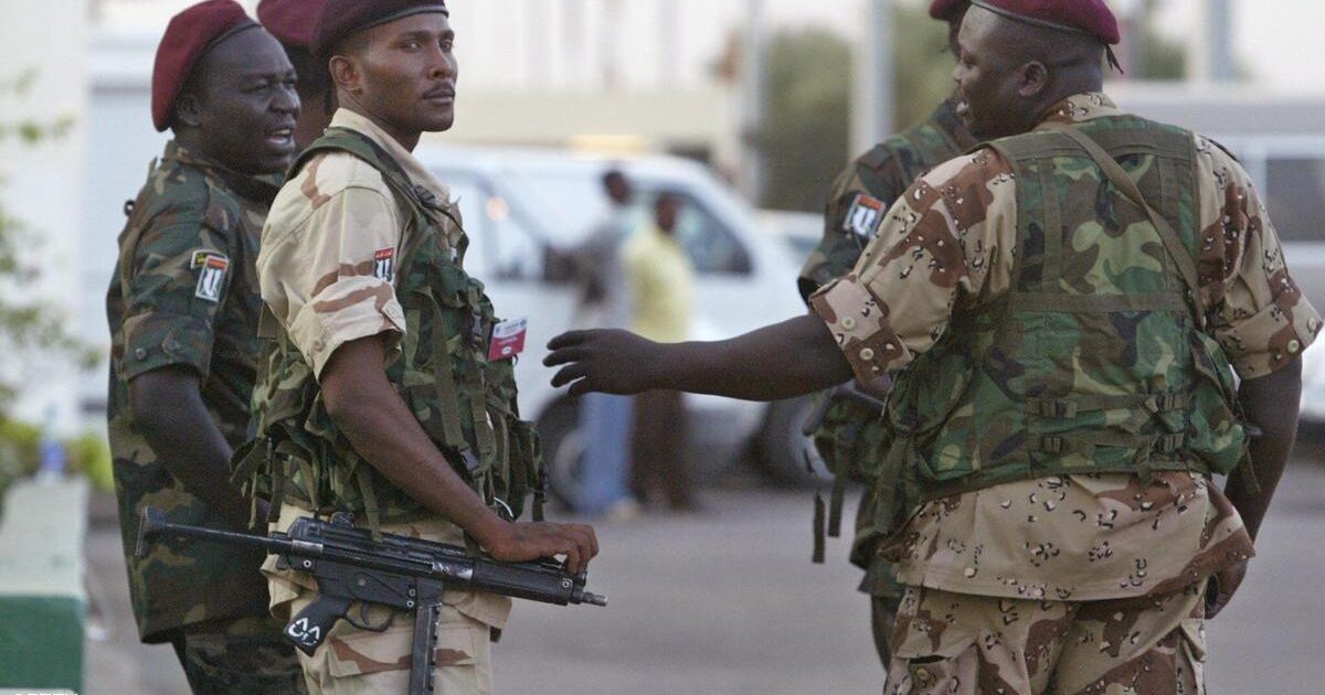 إبراهيم الشيخ : السودان على وشك الانهيار والمواطنون موعودون بعام (الرمادة) 1 570317
