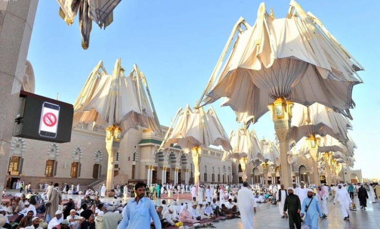 الطفل السوداني المفقود في المسجد النبوي يعود لعائلته المسجد النبوي 2