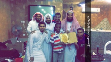 بالصور .. حفل وداع لطالب سوداني بعد قرار أسرته مغادرة السعودية 1 2 1024x567