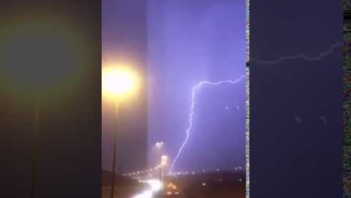 بالفيديو .. صاعقة قوية تضرب محطة قطار المشاعر بمكة المكرمة و تثير الذعر بين المواطنين 61088