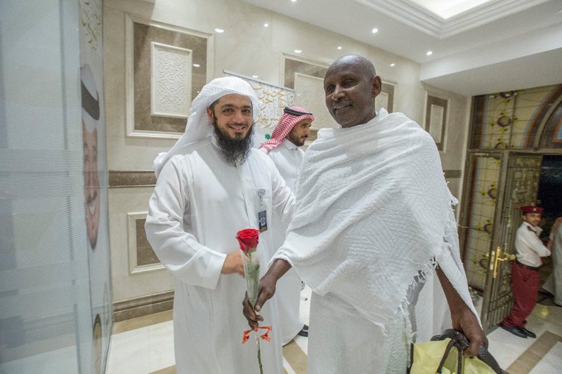 قصة شقيقين سودانيين بعاصفة الحزم "علي" و "يوسف" .. استُشهد الأول فمنح الآخر "حجة العمر" 59a72262348ba