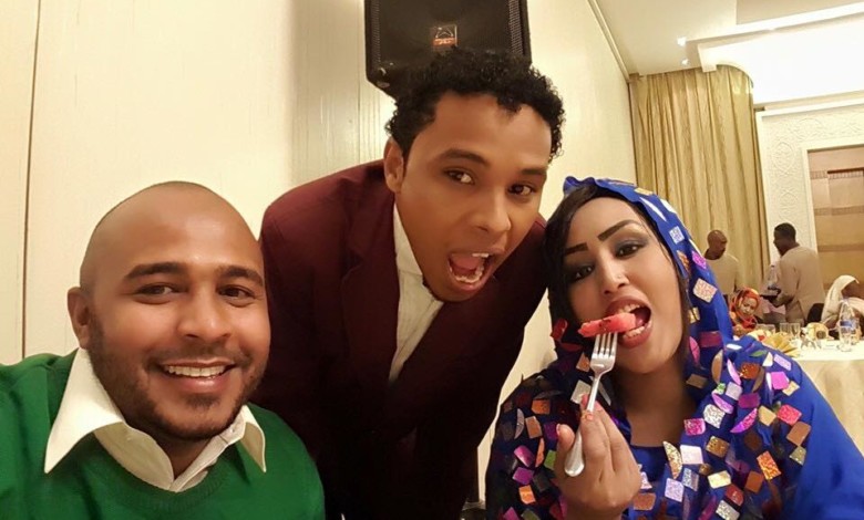 هيثم عباس : حنجرة (الحوت) تبتلع تجربة (البندول) الوليدة 88888