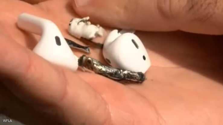 أول واقعة "انفجار" لسماعة أبل اللاسلكية سماعة ابل