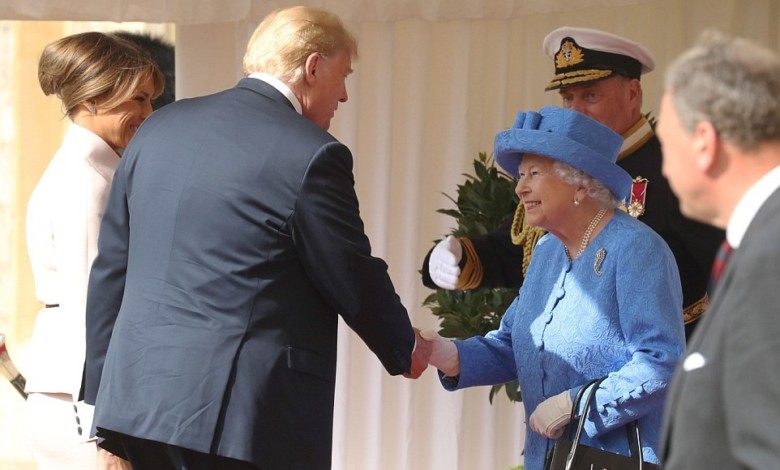 إصابة خادم الملكة إليزابيث بـ"كورونا" إليزابيث 1