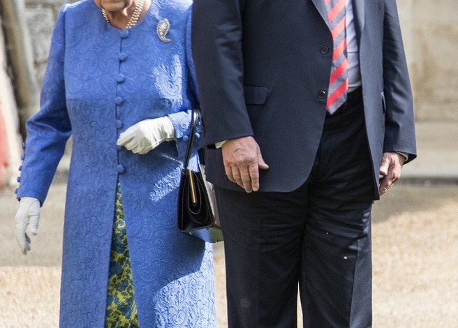 حتى الملكة إليزابيث لم تسلم من فظاظة ترامب إليزابيث 2