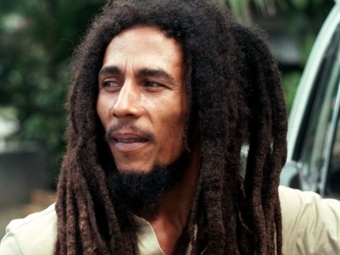 في أخطر اعتراف عند سكرات الموت .. عميل مخابرات أمريكي يقول " هكذا قتلت بوب مارلي" بوب مارلي