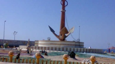 في مشهد مهيب.. مواطن يعفو عن قاتل ابنه في ساحة القصاص قبل وقت قصير من تنفيذ الحكم 5b7036b25f9e7