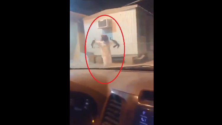 غضب في السعودية ومطالبة بمحاسبته.. النيابة تأمر باعتقال شاب توعد الشيعة بالقتل 5b81c76a95a5978e688b4654