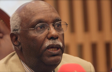 (الإتحاد الإفريقي) يُعين الدبلوماسي السوداني (رحمة الله محمد) سفيراً دائماً له في (بكين) سفير افريقيا في الصين