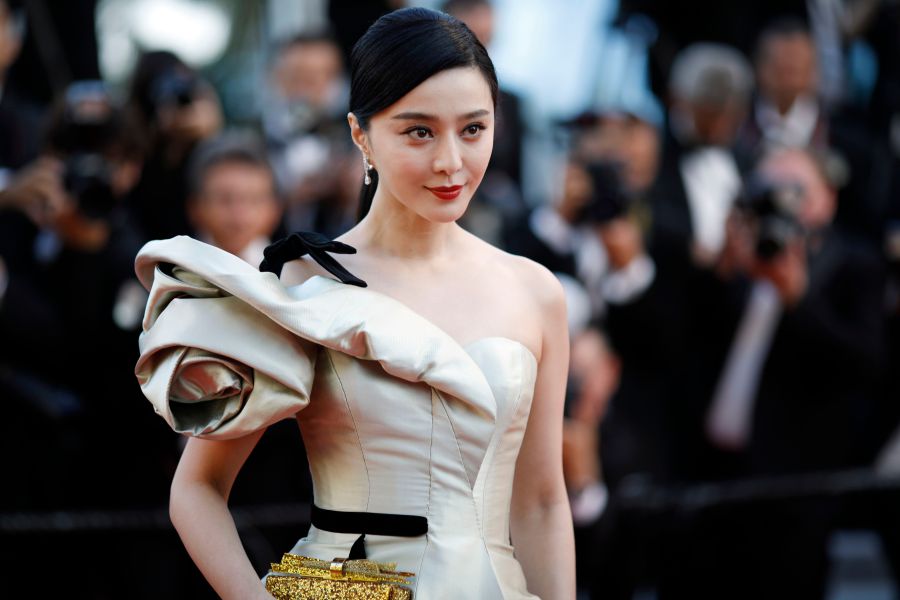 ممثلة صينية صاحبة اغلى وجه في العالم