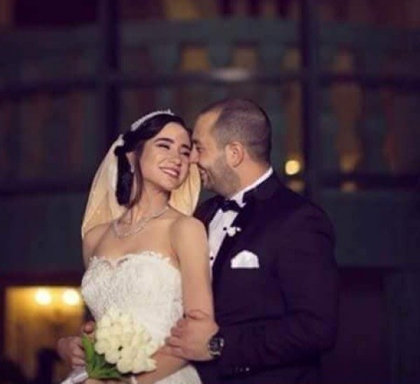 الطفلة التي غنت "بابا فين" أصبحت عروسة جميلة.. شاهدها بابا فين عروس