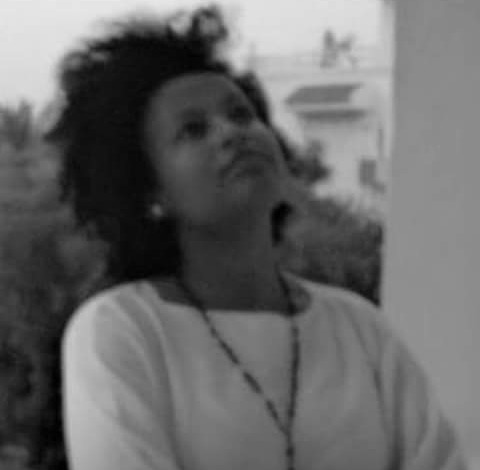 تفاصيل صادمة ومُثيرة عن قصة ناشط سوداني تنكر في شخصية شبح إسفيري بإسم “سارة رحمة” ظل مُختبئاً داخل قروبات نسائية لسنوات !! رحمه