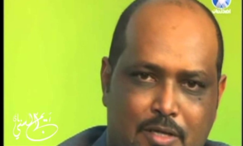وفاة علي همشري فجر اليوم ..الصحفي والشاعر و مهندس الطائرات علي همشري