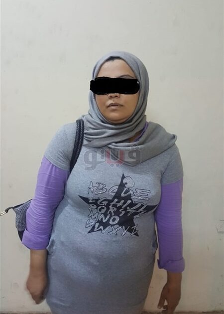كاميرات المراقبة تكشف سرقة موظفة لفيزا كارد من زميلتها وسحب 50 ألف جنيه مجرمه