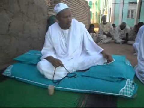 مصرع شيخ الطريقة “المُكاشفية” في السودان في حادث سير الشيخ ابراهيم