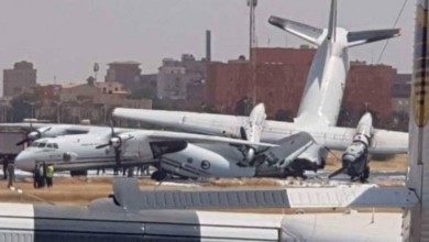تصادم طائرتين في مطار الخرطوم
