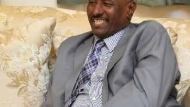 كيف علّق مدير مكتب البشير المتهم بالدعارة على قرار المحكمة؟ حاتم حسن بخيت