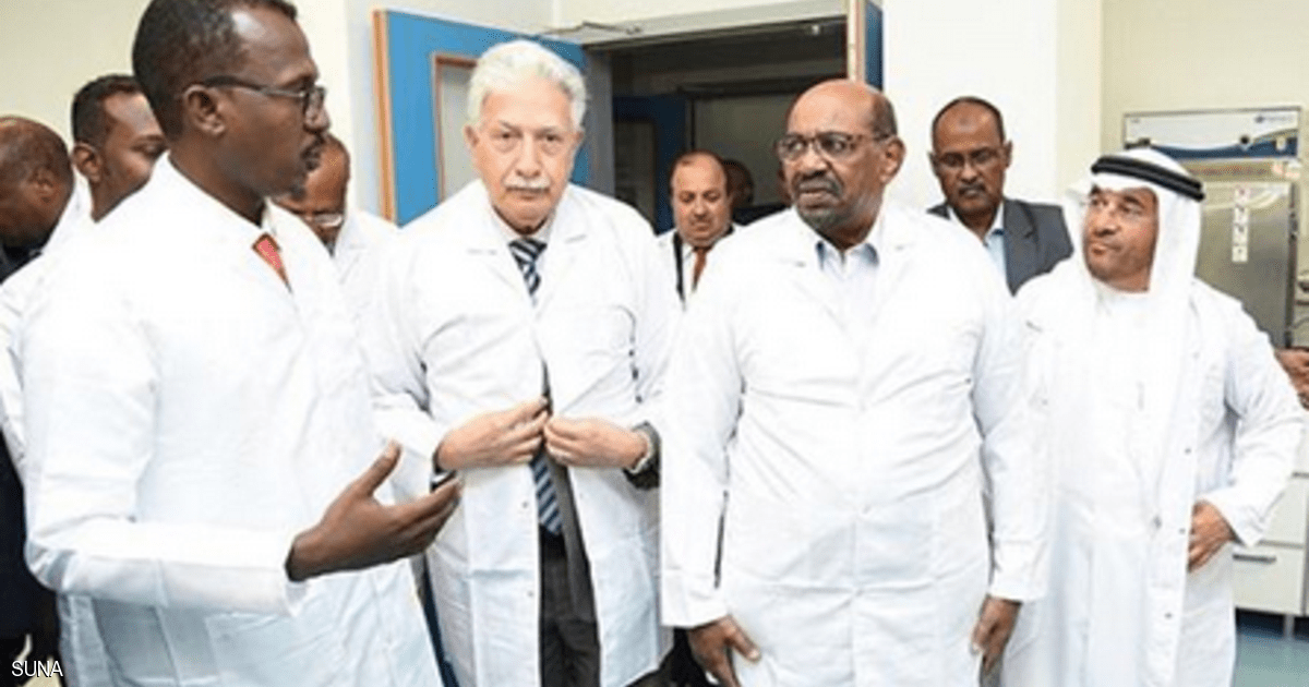 البشير يفتتح أكبر مصنع أدوية في السودان عمر البشير