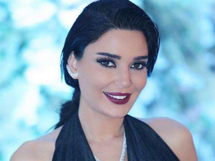 سيرين عبد النور تهنئ شقيقتها بعيد ميلادها..صورة سيرين