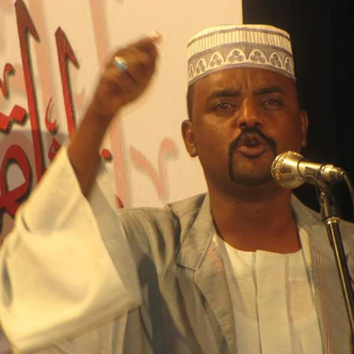 شاعر سوداني : احتاج ثلاثة رجال..و بسلمكم جثمان البشير بعد 10 أيام محمد الحسن ابن عوف