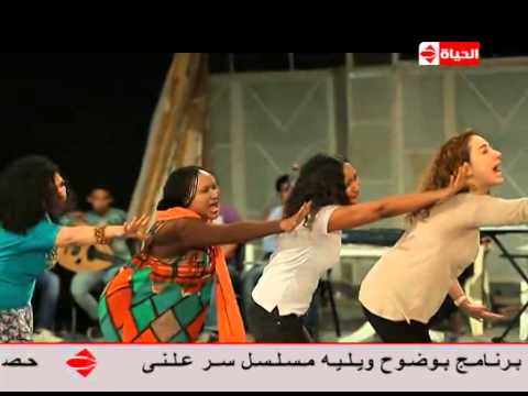 شاهد ..سودانيات يعرضن قضايا التحرش الجنسي والاغتصاب أمام النجم المصري محمد صبحي 122383
