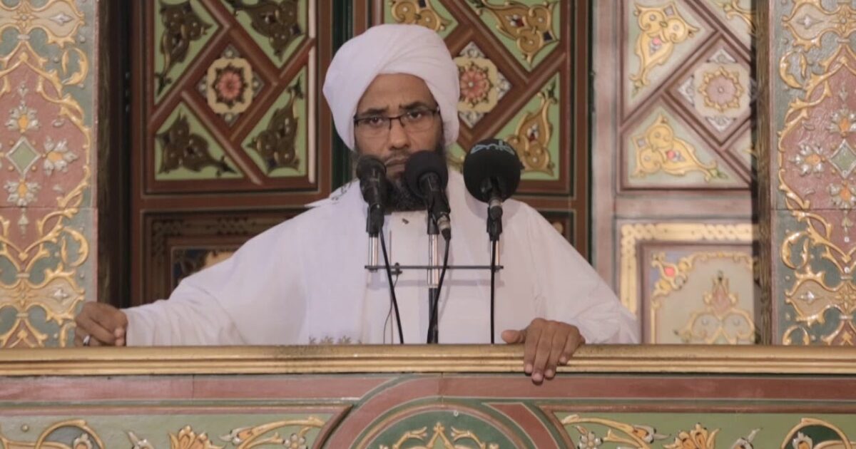 عبد الحي يوسف: عمل المسؤولين وأقربائهم في التجارة لا يجوز 123983