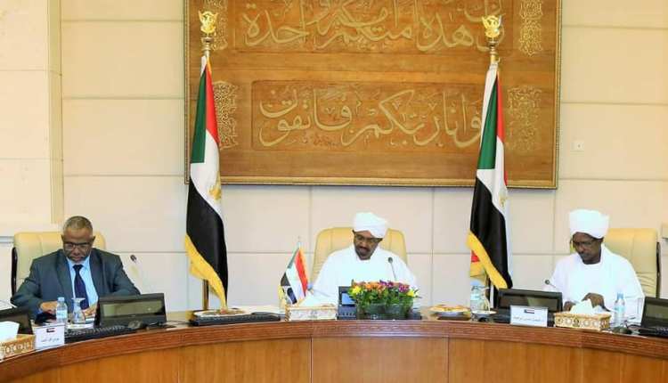 البرلمان الأفريقي يدعم جهود رفع إسم السودان من قائمة الدول الراعية للإرهاب البشير