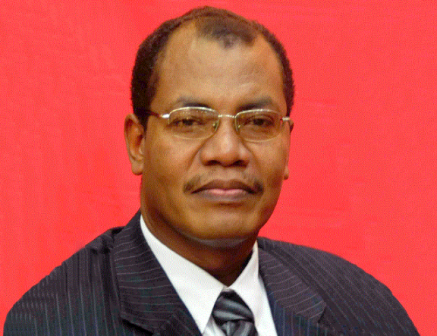 المدير السابق لهيئة الاتصالات: لم تمارس ضدي ضغوط لقطع الإنترنت المدير السابق للاتصالات