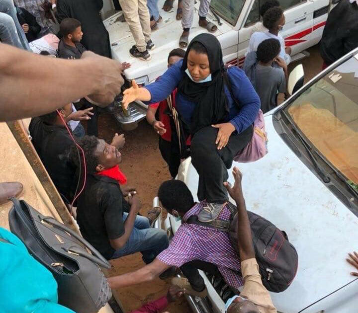 الفرنسية : منظمة العفو الدولية تحصي مقتل 37 متظاهرا برصاص الأمن السوداني صورة الثورة السودانية