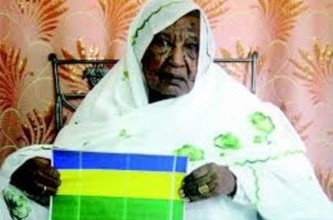 مصممة علم السودان السريرة مكي 333x227