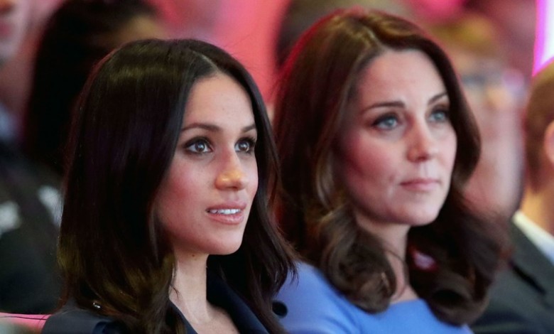 القصر الملكي يعلّق على صورتي ميغان ماركل وكيت ميدلتون لعيد الميلاد ميغان