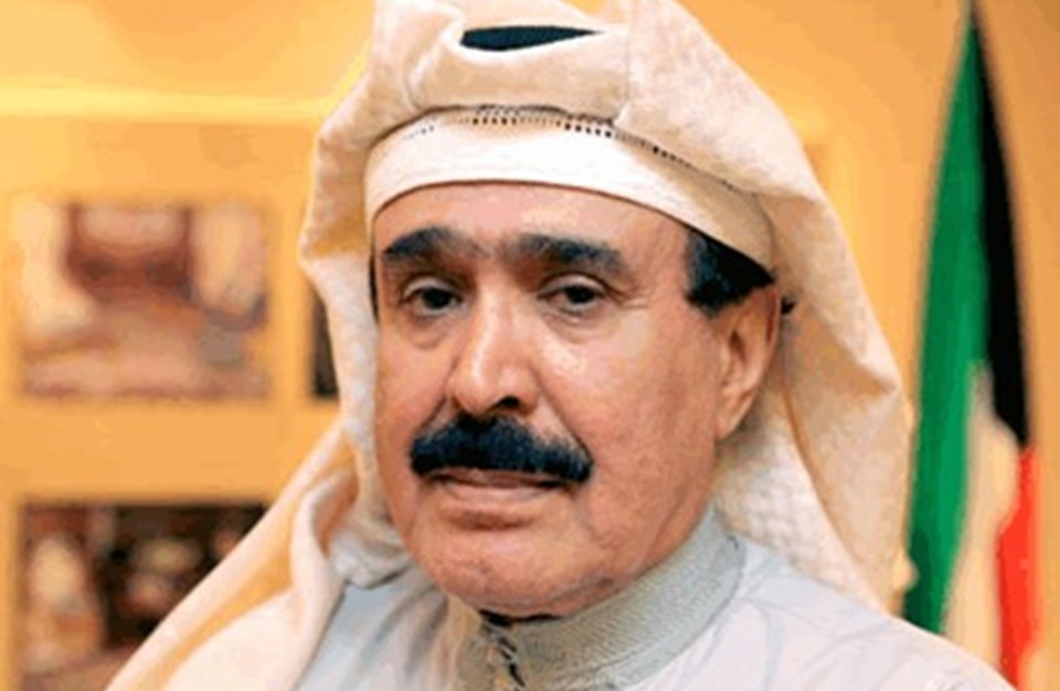 كاتب كويتي: البشير لا يملك إلا سبعين ألف حشرة النوم تسى تسى ولن يسقط احمد الجار الله