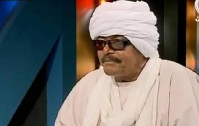 منجم سوداني شهير يتنبأ بمقتل ” البشير” على يد الثوار.. ويحدد الموعد بالدقيقة والثانية! بله الغائب