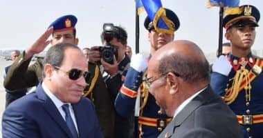 البشير يغادر مصر FB IMG 1548608463810