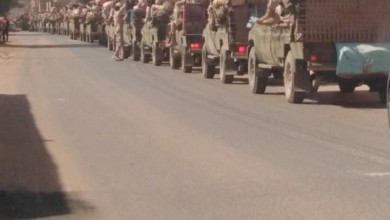 القصة الكاملة لإنقلاب تاتشر الأمن و اسعاف الجنود بواسطة المتظاهرين في الكلاكلة الامن