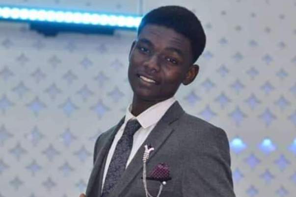 مشاهد من مأتم الشهيد محمد الفاتح مصطفى الشهبد محمد الفاتح