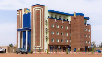 اجتماع لبحث إنهاء إغلاق الجامعات جامعه بن سينا