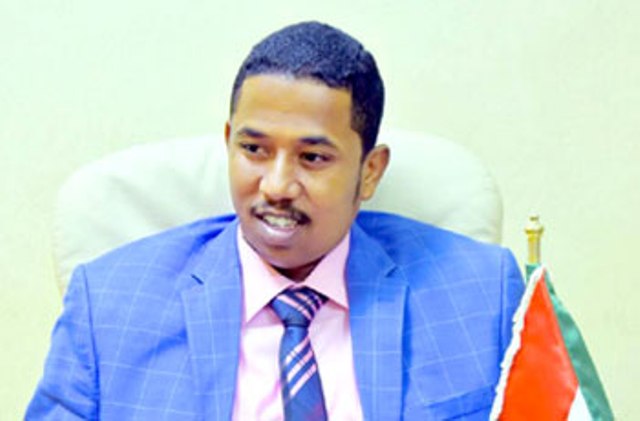 توقيف فتاة اتهمت شاباً بتحريض الأمن على ضرب المتظاهرين عبدالرحمن محمد عبدالرحمن