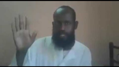 عاجل:خال الشهيد أحمد الخير يؤدي القسم..و يروى مشاهد مروعة من جثمانه بالمشرحة 136897