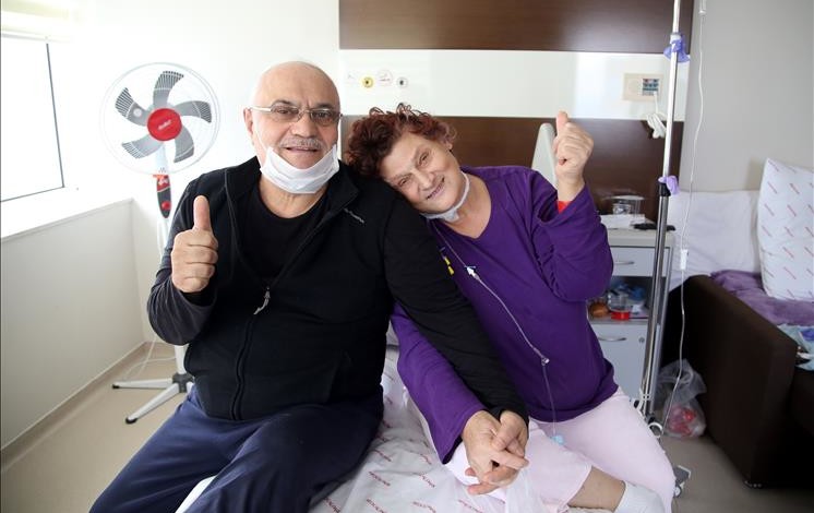 فاجأها بـ"عيد الحب".. مُسن تركي يهدي كليته لزوجته حب