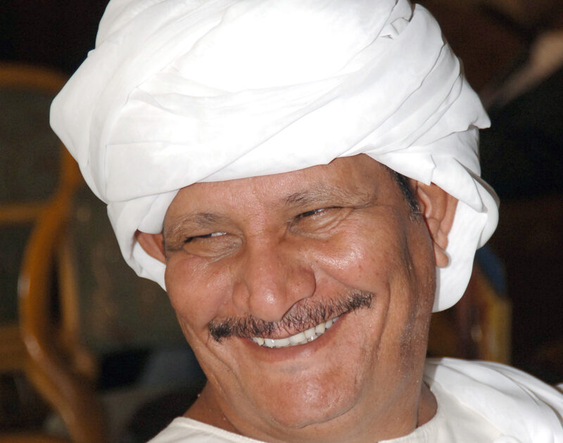 وزير سابق: الاحزاب المشاركة في الحكومة تمامة عدد وشهداء زور تم تجميعهم من السوق العربي مبروك مبارك سليم