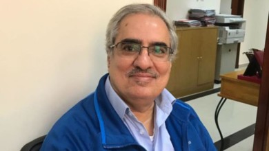 بسبب تغريدة تنتقد البشير.. سجن معارض بحريني معارض بحريني