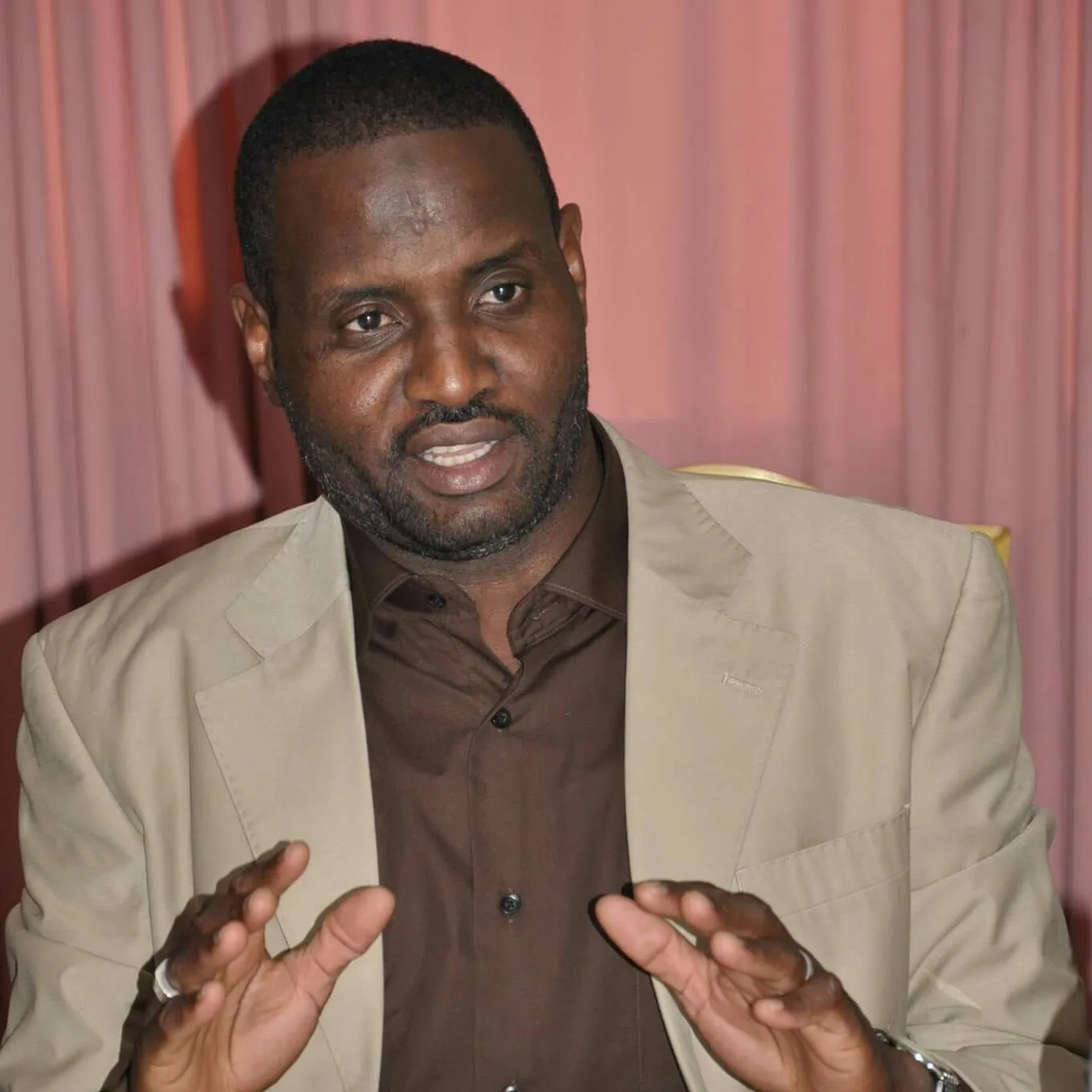 عبدالحميد عبدالماجد .....