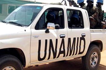 “يوناميد” تعلن نهب مقر رئاستها بمدينة الجنينة غربي السودان يوناميد١ 1