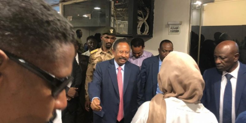 صحيفة أميركية: السودان يعتزم إغلاق مكاتب حزب الله وحماس وصول حمدوك