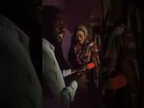 شاهد بالفيديو : دسيس مان يوضح ملابسات اطلاق سراحه ويشكو إهمال تجمع المهنيين وقوى التغيير 190585