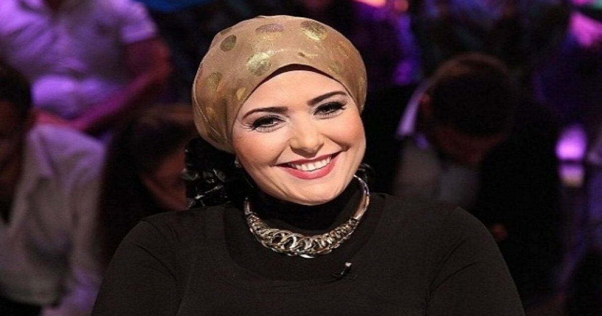 الفنانة صابرين: واحد قال لي هتدخلي جهنم وأنا أمام الكعبة صابرين