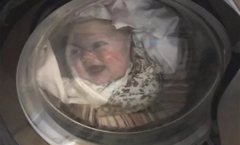 شاهد طفله داخل غسالة الملابس .. فأصيب بأزمة قلبية غسالة